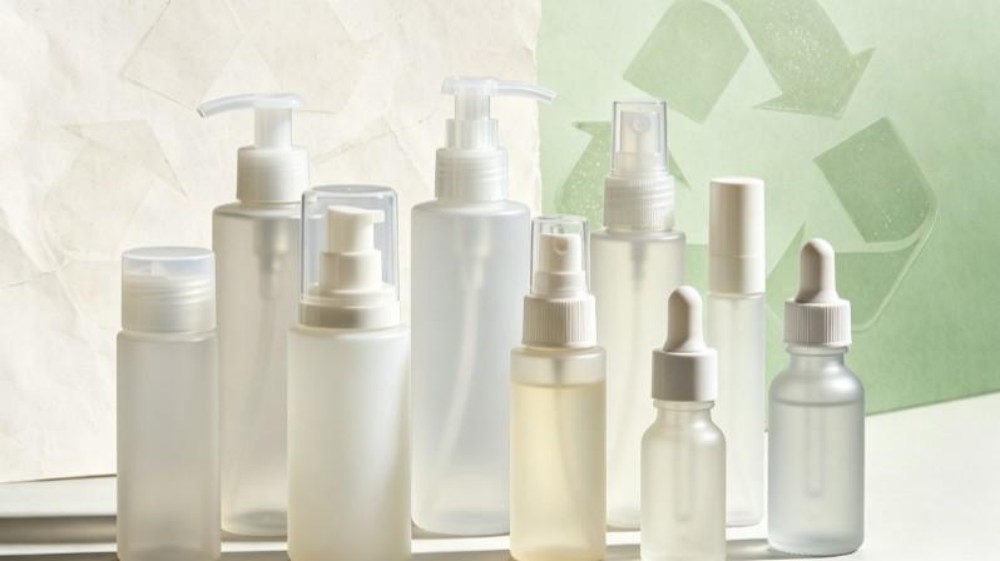 Eco-friendly plastic cosmetic bottles