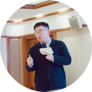 Picture of Tom Wu